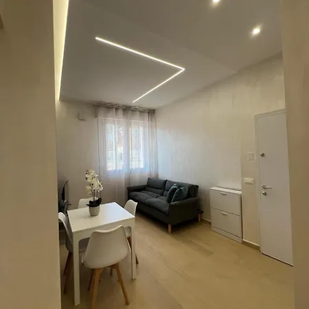 Emma Housee Apartman Rimini